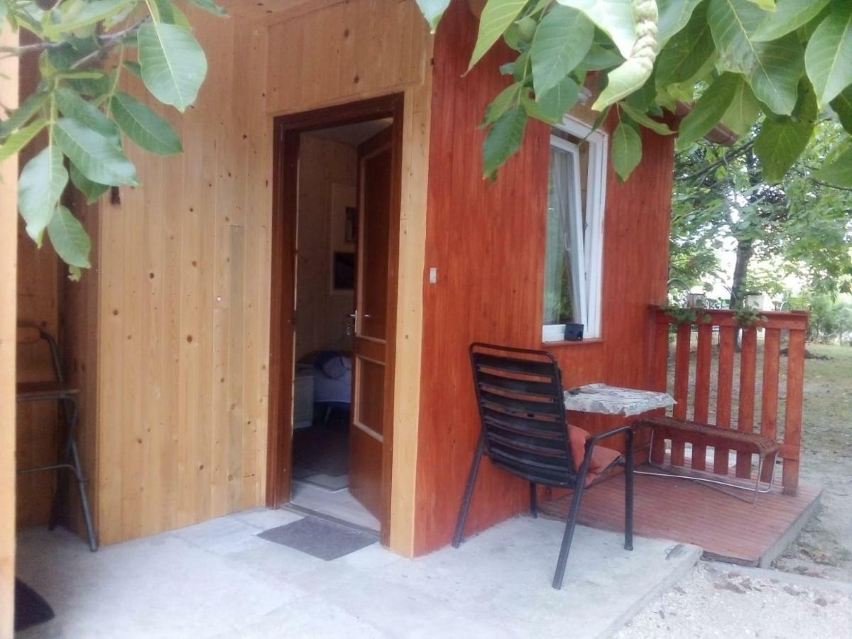 Diofa Apartman Apartment Abda Exterior photo
